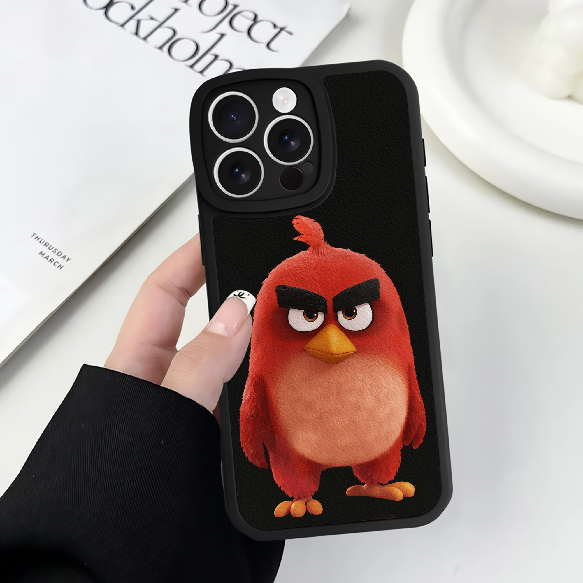 （画像用） Angry Birds アングリーバード 【iPhone 16シリーズ対応】シリコンスマホケース（レザー調） 材質：シリコン